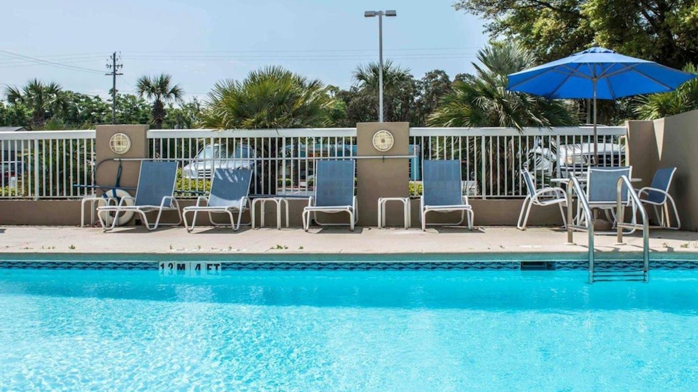 Comfort Inn and Suites Panama City - St Andrew